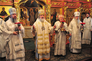 Служение Местоблюстителя Патриаршего престола в Новоспасском монастыре